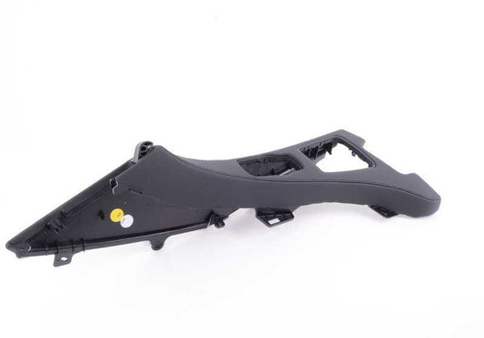 Embellecedor decorativo negro OEM 51169278752 para BMW F06, F12, F13 (640d, 640i, 650i) con tracción trasera y xDrive. Compatible con modelos producidos entre 2012 y 2018. Original BMW.