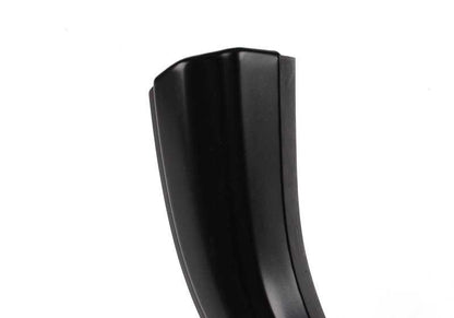 Tapa embellecedora izquierda OEM 51138208405 para BMW E38 725tds, 728i (todas las versiones). Color negro. Original BMW.