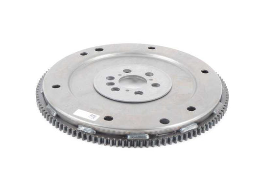 Volante bimasa automático OEM 11228604045 para BMW E82, E88 (135i, 135is, M Coupé) con motor N54/N55. Compatible con modelos con cambio automático. Original BMW.