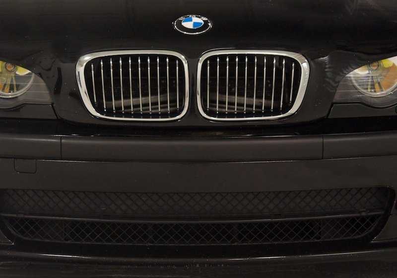 Moldura de parachoques delantero para BMW E46, . Original BMW.