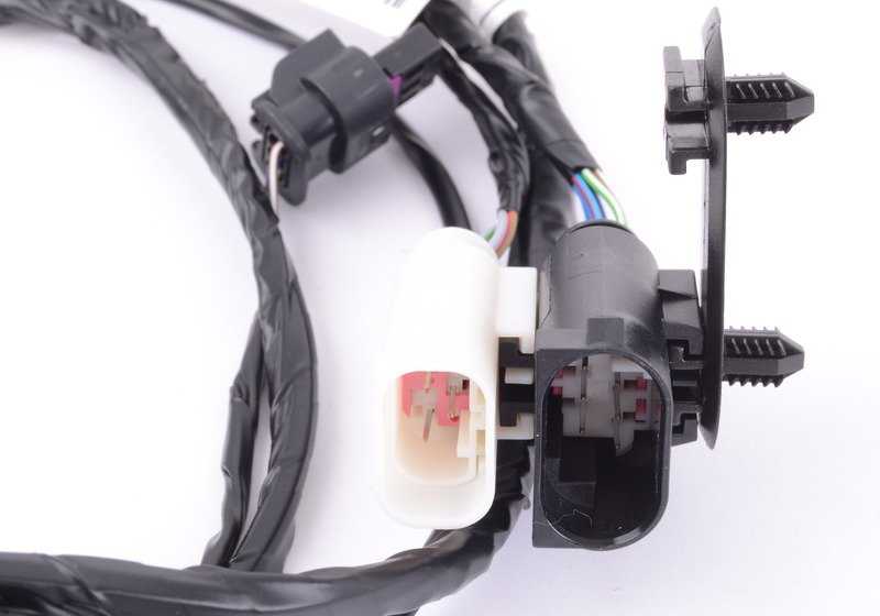 Cableado delantero OEM 61129365042 para BMW F30, F31, F34, F80, F32, F33, F82, F83. Arnés frontal original BMW.