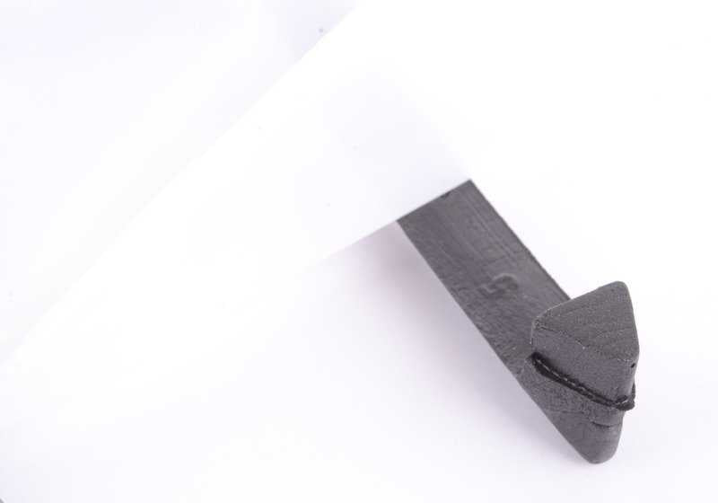 Board pour jupe latérale M Technic OEM 51712231621 pour BMW E34. BMW d'origine.