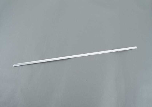 Janela traseira direita da moldagem cromo OEM 51377162572 para BMW E92 e E92N. BMW original.
