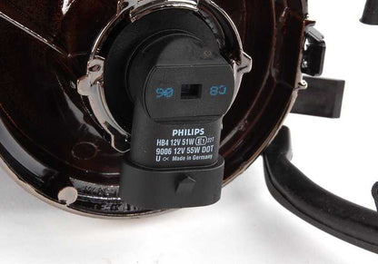 Faro antiniebla delantero derecho OEM 63176920704 para BMW Serie 3 E46. Original BMW.