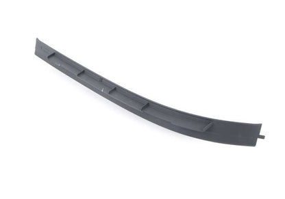 Tapa embellecedora derecha OEM 51447028602 para BMW E46. Repuesto original BMW.