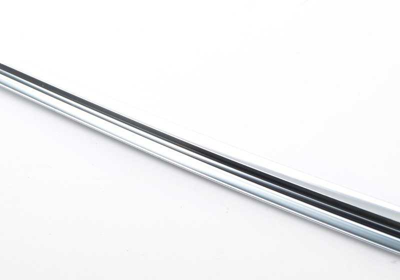 Marco de cierre derecho OEM 51311846450 para BMW E23. Original BMW.