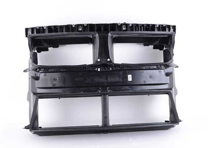 Conducto de aire OEM 51747374197 para BMW X1 F48 y F49. Guía de aire original BMW.