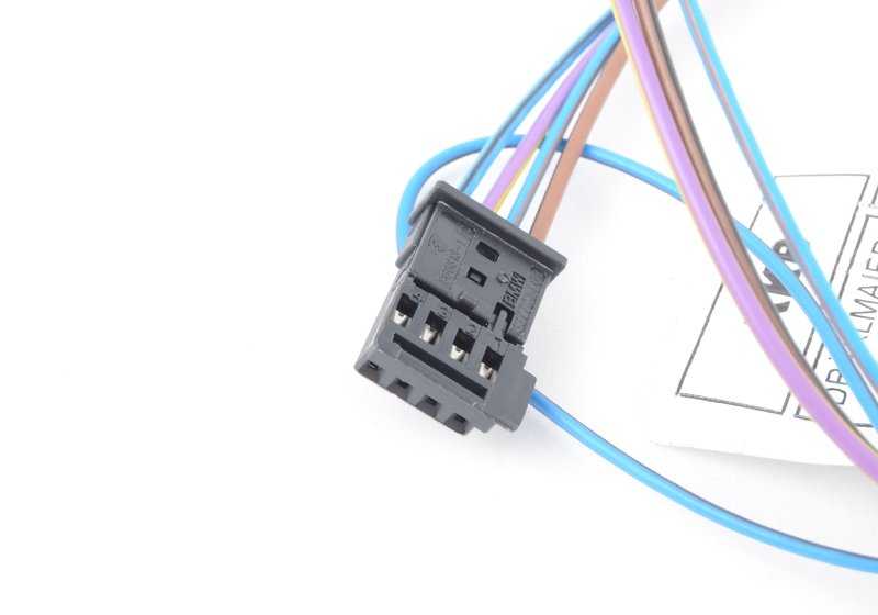 Cable Adaptador para BMW E46, E39, E53 (OEM 61116911072). Original BMW