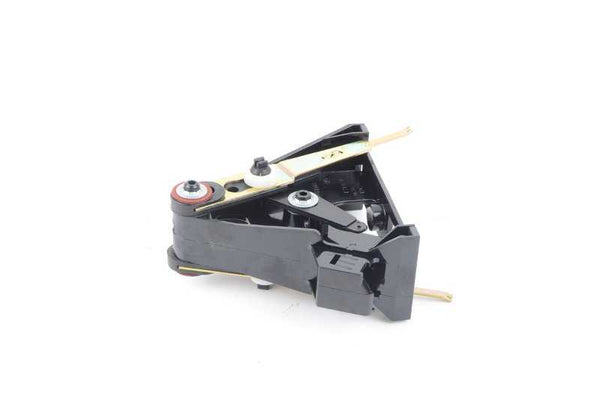 Interruptor de calefacción izquierdo OEM 64111364317 para BMW E21. Original BMW.