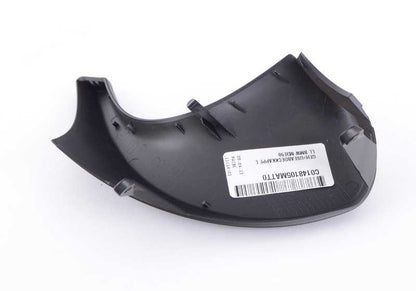 Embellecedor izquierdo OEM 51168045051 para BMW E90 M3. Compatible con modelos E90 M3 (PM91, VA91) de 2007 a 2011. Pieza original BMW.