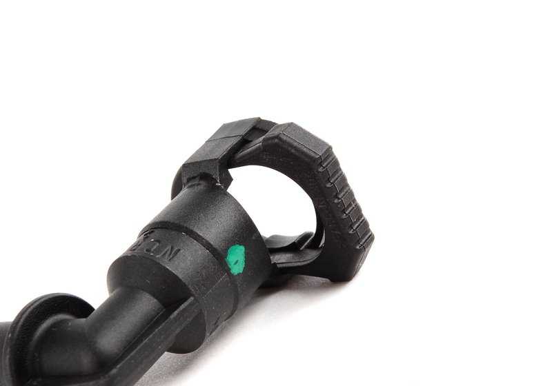 Conector de lavaparabrisas OEM 61618229223 para MINI R50, R52, R53. Compatible con modelos One y Cooper (2001–2006). Original MINI.