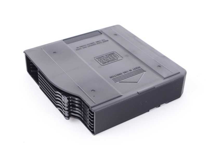 Revista de CD para BMW Série 1 E81, E82, E87, E87N, E88, Série 3 E46, E90, E90N, E91, E91N, E92, E92N, E93, E93N, Série 5 E39, Série 7 E65, E66, X1 E84, X3 E83, E83N, X5 E53, Z4 E85, E86, Z8 E52, MINI R50, R52, R53 (OEM 65128364931). BMW original
