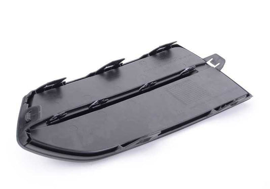 Rejilla paragolpes delantera derecha sin antiniebla OEM 51118061874 para BMW F22, F23. Original BMW.