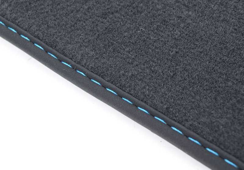 Juego de alfombrillas de velours OEM 51478069167 para BMW F87 (M2). Original BMW.