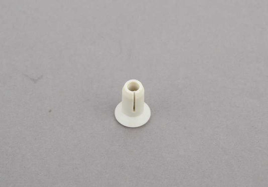 Botón de fijación blanco Lotos OEM 52101968332 para BMW E24. Original BMW.