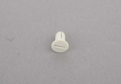 Botón de fijación blanco Lotos OEM 52101968332 para BMW E24. Original BMW.