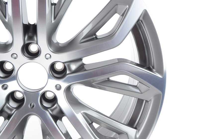 Desempenho e Speiche 375 Pneu de alumínio para BMW E70, F15, E71, F16 (OEM 36116796149). BMW original.