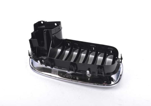 Rejilla embellecedora frontal izquierda OEM 51137203203 para BMW F10, F11, F18. Original BMW.