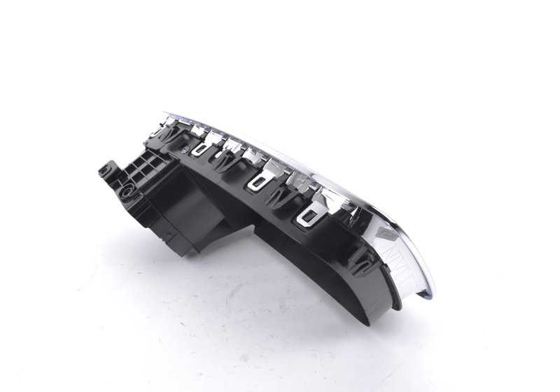 Rejilla embellecedora frontal izquierda OEM 51137203203 para BMW F10, F11, F18. Original BMW.