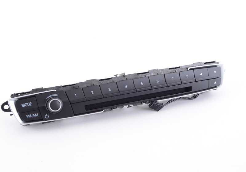 Mando control audio CD cromado OEM 61316832881 para BMW F20, F21, F22, F23, F87, F30, F31, F34, F80, F32, F33, F36, F82, F83. Original BMW.