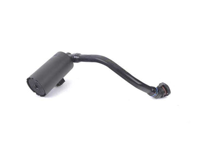Filtro de pó com BMW E70, E70N TUBE, E71 (OEM 16137171081). BMW original.