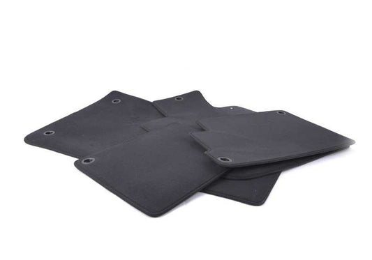 Alfombrillas de moqueta OEM 51471914406 para BMW E24. Juego completo en color antracita. Accesorio original BMW.