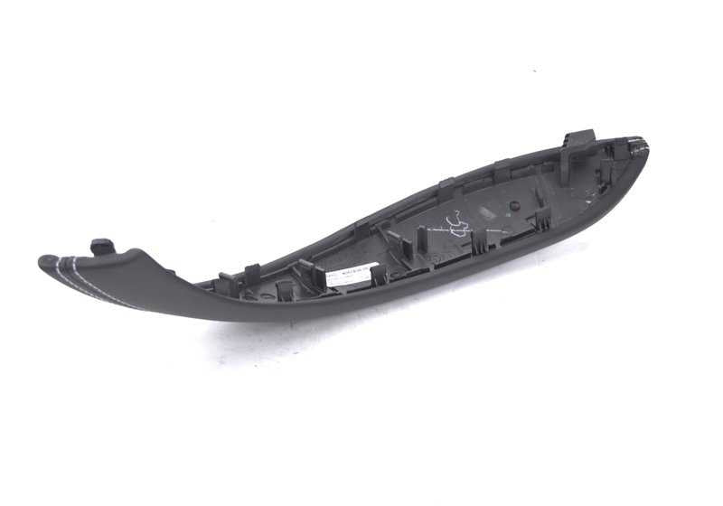 Capa de couro para maçaneta da porta direita para BMW Série 3 F80, Série 4 F82, F83 (OEM 51418057636). BMW originais.