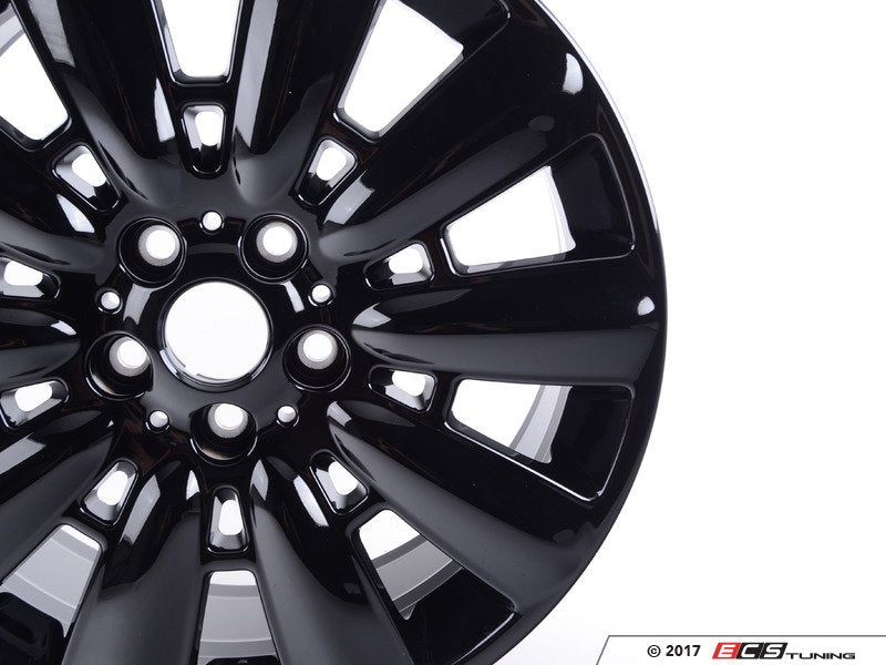 Cerchio in lega leggera 18" 7.5J ET51 Jet Black Uni OEM 36116856034 per MINI Countryman F60 (2015-2020), Countryman F60 LCI (2019-2024). Originale MINI.