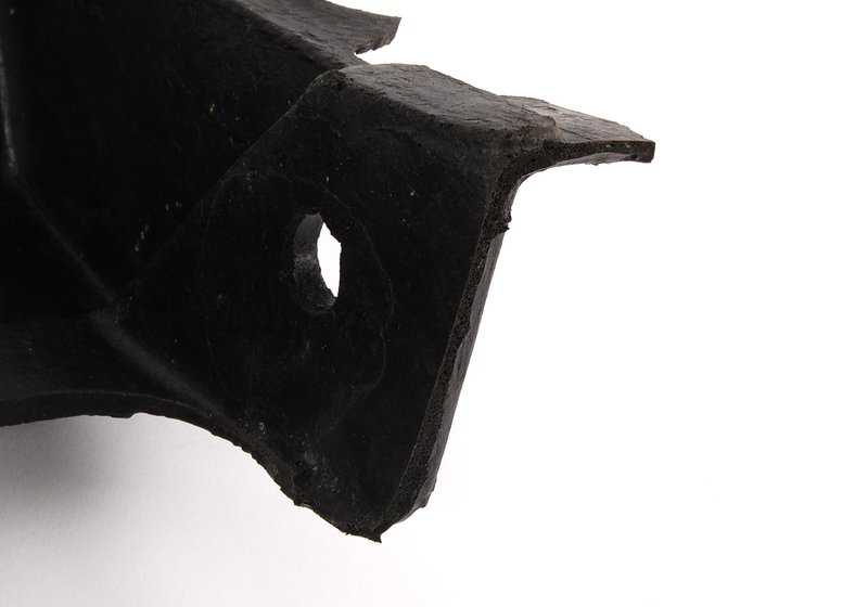 Isulador acústico OEM Motor direito 51481962048 para BMW E30 316, 316i com motor M10. Compatível com versões manuais e automáticas. BMW original.