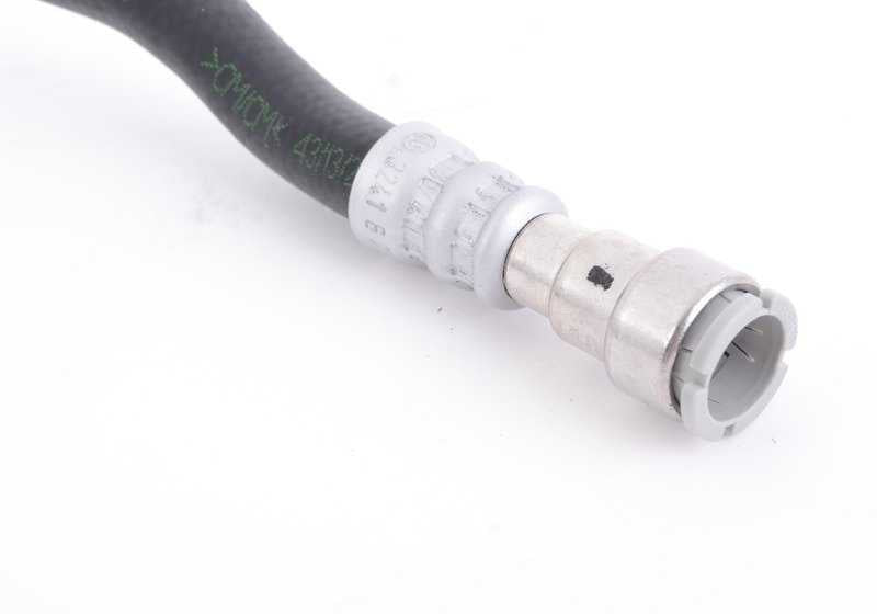 Tubería de Retorno del Radiador para BMW Serie 1 E81, E82, E87N, E88, Serie 3 E90, E91, E92, X1 E84 (OEM 32416783801). Original BMW