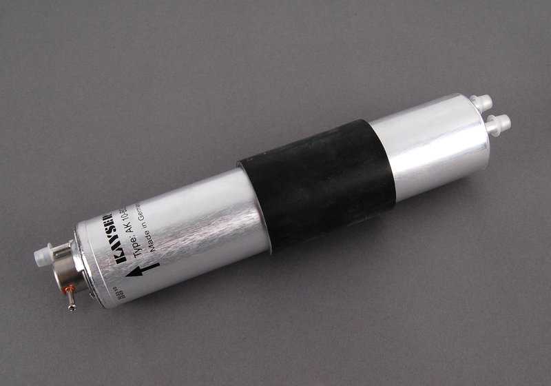 Filtro de combustible con regulador de presión OEM 13327512019 para BMW E36, E46, Z3. Original BMW.