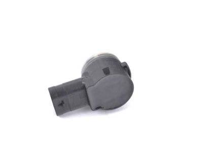 Dunkler Schatten -Ultraschallsensor für BMW F45, F45N, F46, F46N, G32, F39, G01, G08, F26, G02 (OEM 66207850461). Original BMW