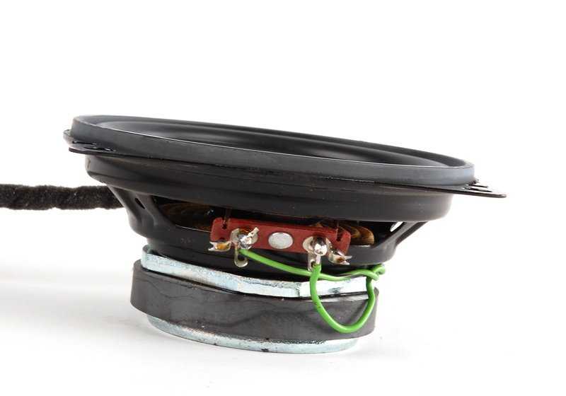 Mid-tone speaker for BMW (OEM 65108386425). Original BMW