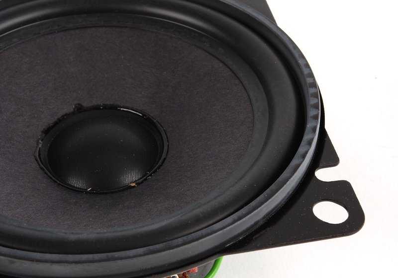 Mid-tone speaker for BMW (OEM 65108386425). Original BMW