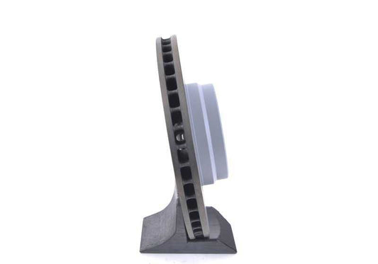 Disco de freio ventilado 34116757757 para BMW E38 {740D, 750i, 750il, L7}. Compatível com modelos produzidos entre 1994 e 2001. BMW original.