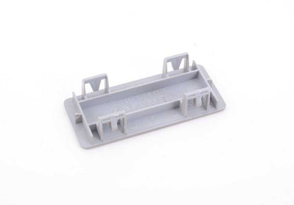 Tapa interruptor interior OEM 51443418736 para BMW X3 E83 (modelos: 1.8d, 2.0d, 2.0i) con distintas motorizaciones y transmisión manual. Original BMW.