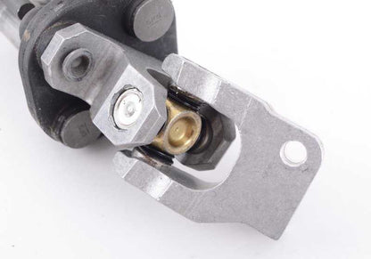Eje de dirección inferior OEM 32312225912 para BMW E30. Pieza original BMW.