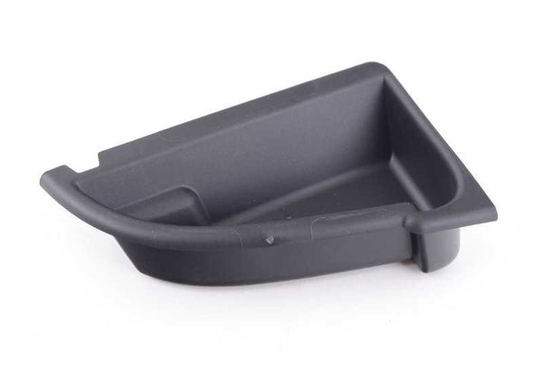 Tapón embellecedor derecho OEM 51118060798 para BMW F10 y F11. Original BMW.