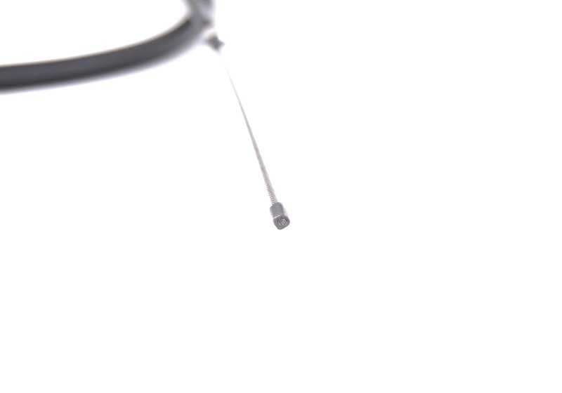 Cable del acelerador para varios modelos/series de BMW (OEM 32731236611). Original BMW