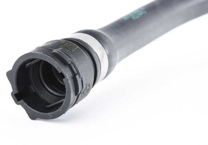 Tubería de refrigerante OEM 11537848500 para BMW F87, F80, F82, F83. Original BMW.
