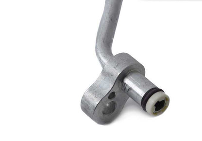 Tubería de alta presión del condensador al evaporador OEM 64509224833 para BMW E89. Original BMW.