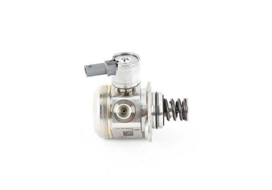 Bomba de alta presión de combustible OEM 13518604231 para BMW E82, E88, F20, F21, F22, F23, F87, E92, E93, F30, F31, F34, F32, F33, F36, F07, F10, F11, F06, F12, F13, F01, F02, E84, F25, F26, E70, F15, E71, F16. Original BMW.