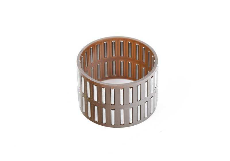 Rodamiento de agujas OEM 23221224536 para BMW E30, E28 y E34. Original BMW.