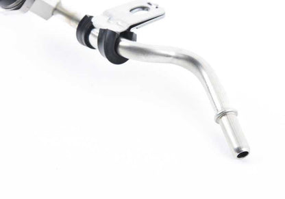 Tubo de alimentación con sensor OEM 13537848561 para BMW F87, F80, F82, F83. Original BMW.