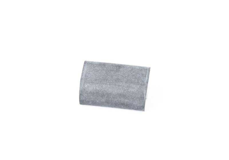 Elemento de amortiguación OEM 13537582343 para BMW E82, E88, F20, F21, F22, F23, F87, E90, E91, E92, E93, F30, F31, F34, F80, F32, F33, F36, F82, F83, F07, F10, F11, F06, F12, F13, F01, F02, E84, F25, F26, E70, F15, E71, F16. Original BMW.