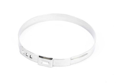 Abrazadera de manguera OEM 13717843223 para BMW F10, F06, F06N, F12, F12N, F13, F13N, G12. Original BMW.