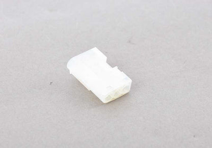 Conector de 3 pines blanco OEM 61131378113 para BMW E90, E91, E92, E93 (316d, 316i). Ideal para conexiones eléctricas. Original BMW.