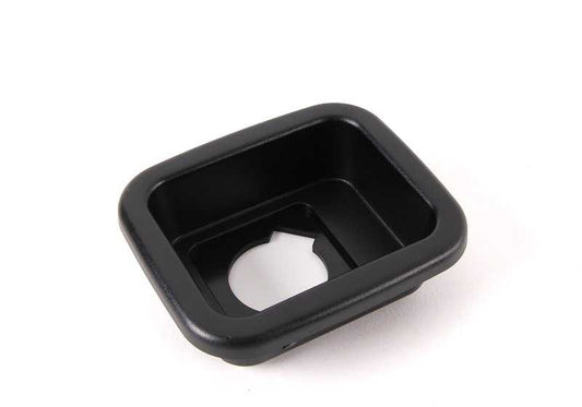 OEM 51476964057 trunk outlet for BMW E82, E88, F20, F21, F22, F23, F45, F46, F87, E90, E91, E92, F30, F35, F80, F32, F36, F82, F11, F90, G30, g E84, F48, F49, F39, F25, G01, G08, F97, F26, G02, F98, E70, F15, F85, E71