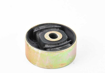 Silentblock de goma OEM 33171090950 para BMW E36 y Z3. Pieza del soporte del diferencial trasero. Original BMW.