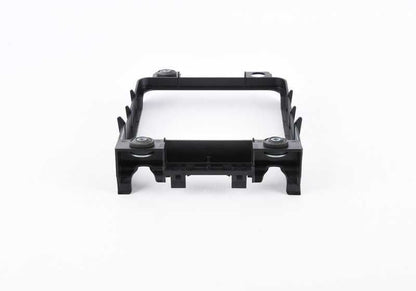Soporte de radiador OEM 17218625445 para BMW F20, F21, F22, F30, F32, F33, F36, F87. Original BMW.